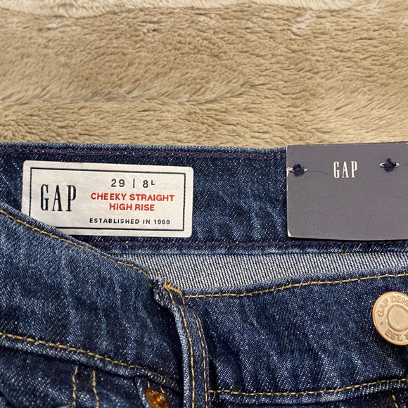 NWT Gap High Rise Cheeky Straight Jeans Size 29/8 Long - Picture 9 of 13